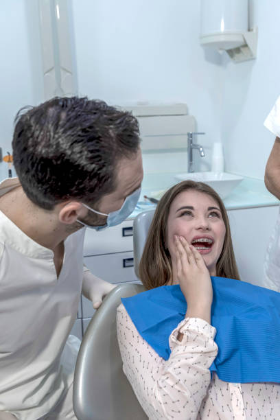 Best Tooth Infection Emergency Dentist  in Merrionette Park, IL